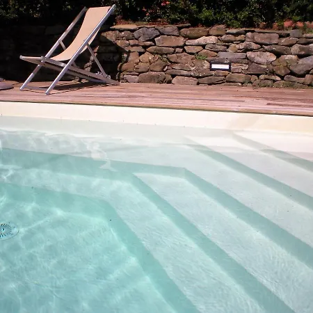 In With Pool Cortona