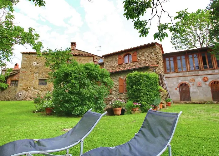 In With Pool * Cortona